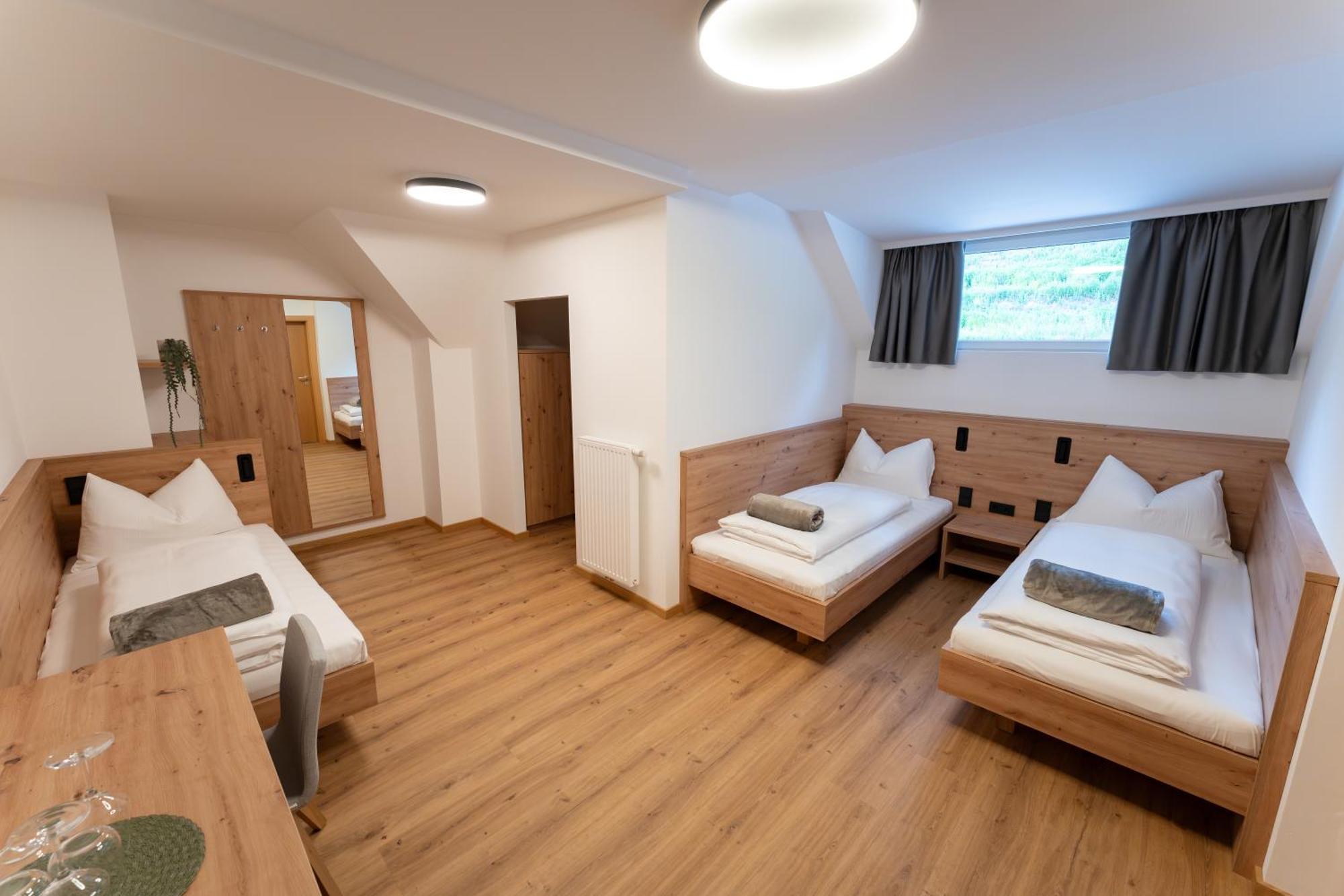 Self Service Hotel Schnalser Hof Naturns Zewnętrze zdjęcie