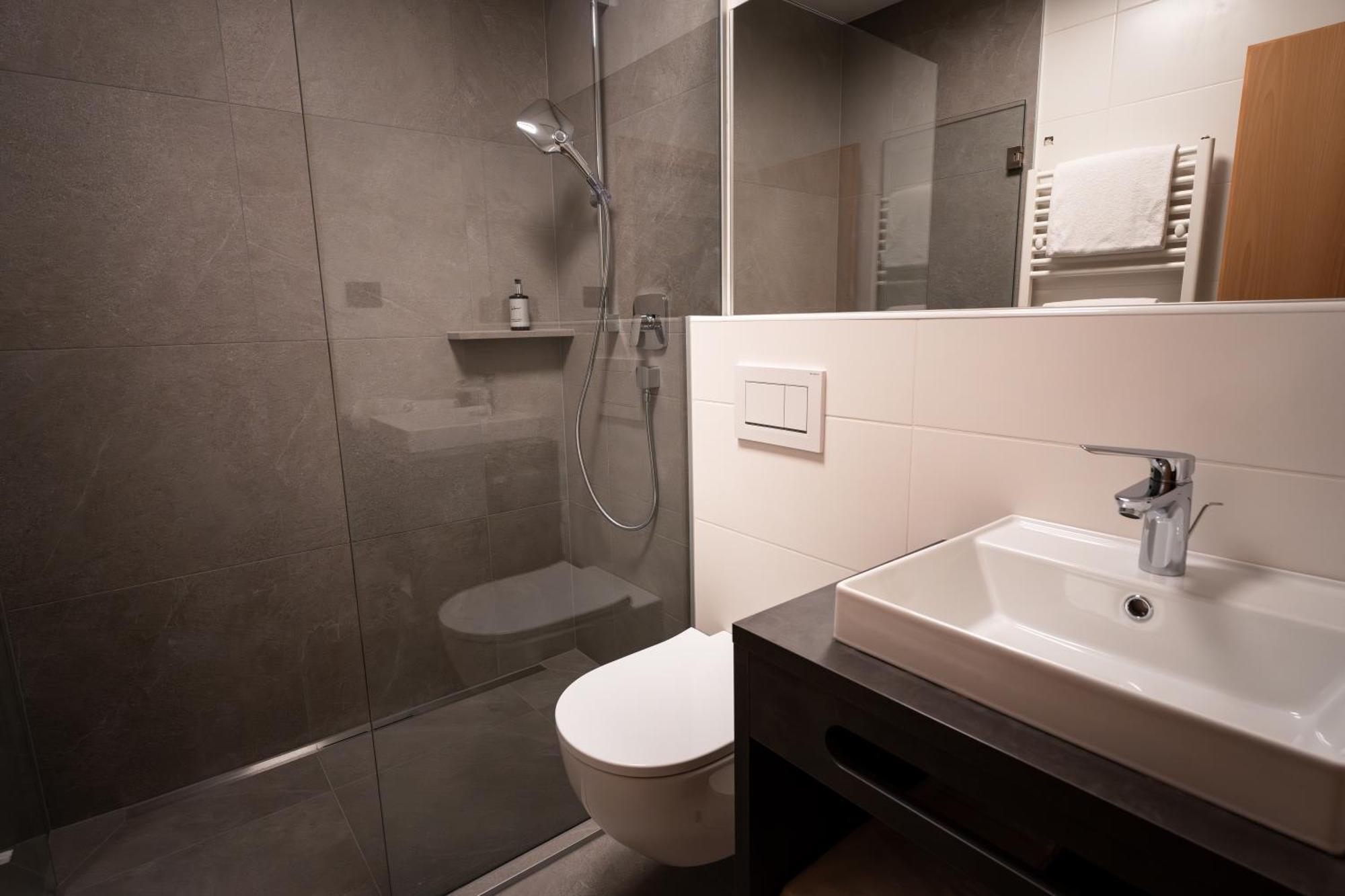 Self Service Hotel Schnalser Hof Naturns Zewnętrze zdjęcie