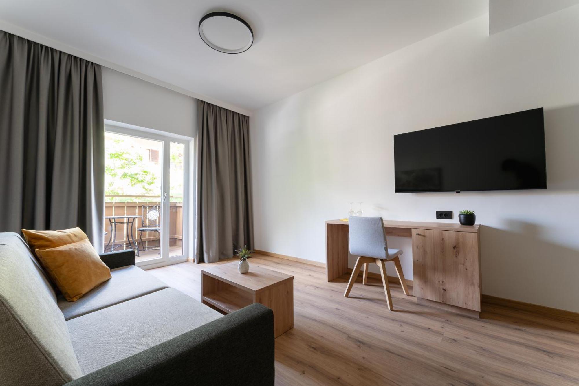 Self Service Hotel Schnalser Hof Naturns Zewnętrze zdjęcie