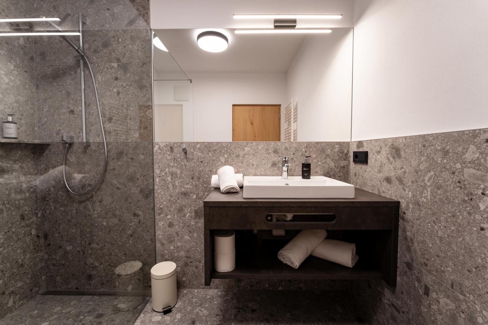 Self Service Hotel Schnalser Hof Naturns Zewnętrze zdjęcie